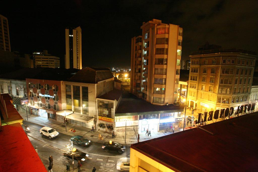 Hotel Puerta De Alcala Valparaíso Esterno foto