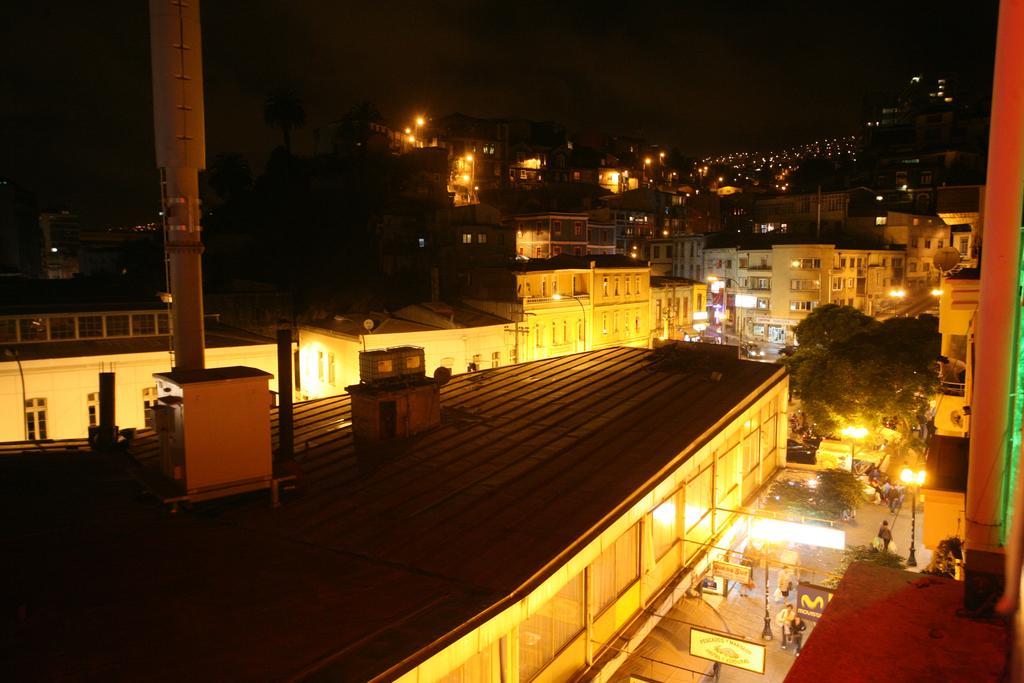 Hotel Puerta De Alcala Valparaíso Esterno foto