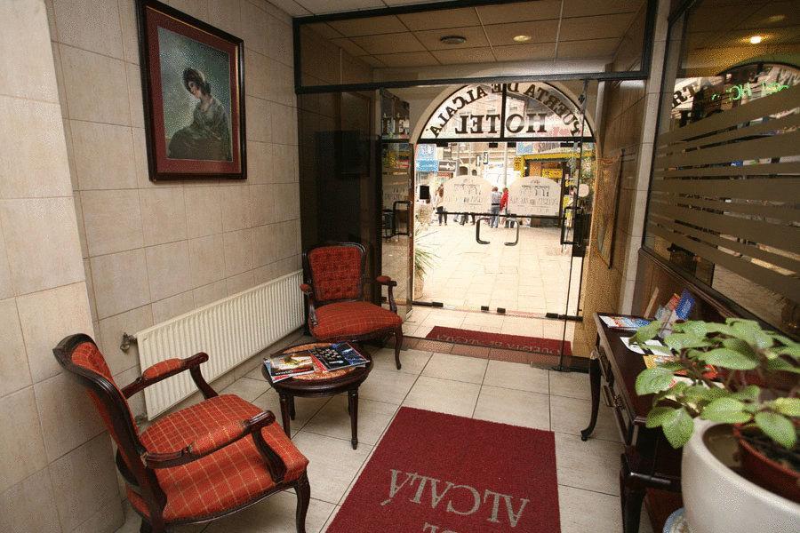 Hotel Puerta De Alcala Valparaíso Esterno foto